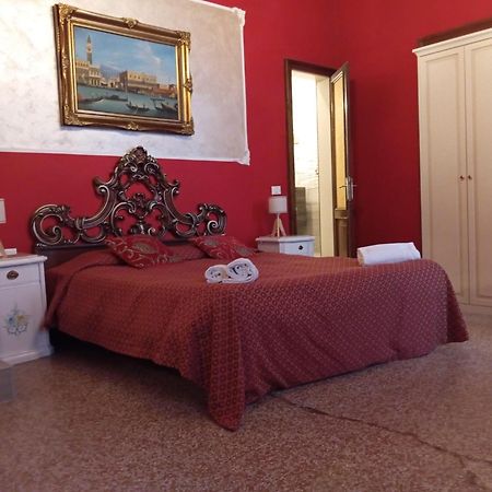 Palazzo Lion Morosini - Check In Presso Locanda Ai Santi Apostoli Venice Exterior photo