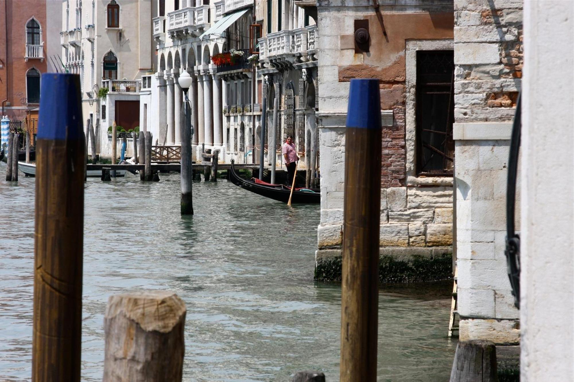 Palazzo Lion Morosini - Check In Presso Locanda Ai Santi Apostoli Venice Exterior photo