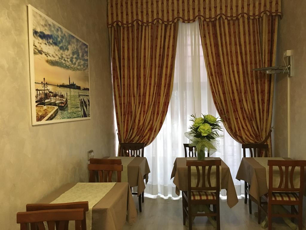 Palazzo Lion Morosini - Check In Presso Locanda Ai Santi Apostoli Venice Exterior photo